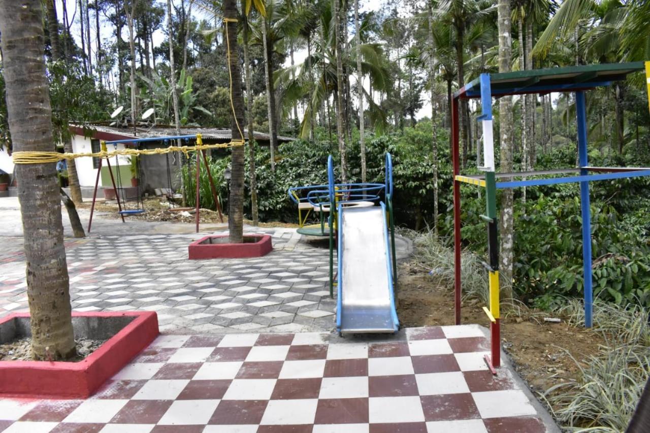 Camp Coorg Appartamento Madikeri Esterno foto