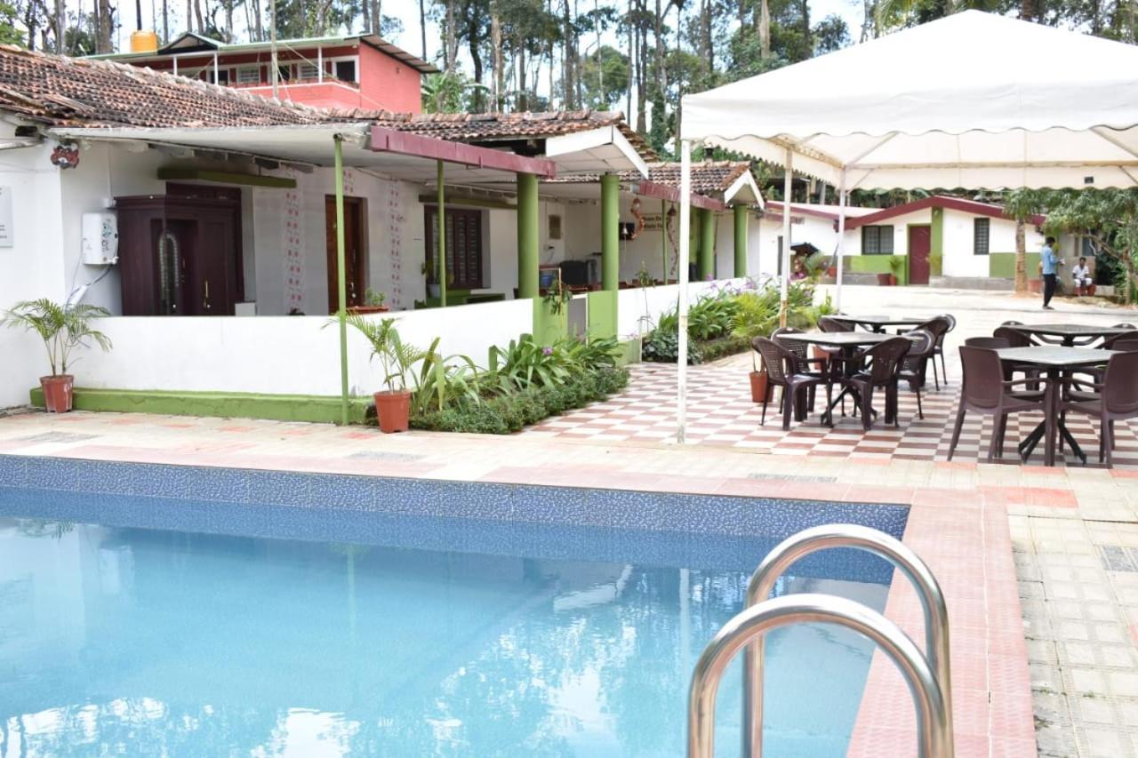 Camp Coorg Appartamento Madikeri Esterno foto